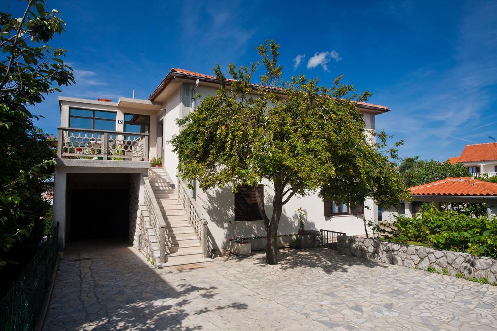 Apartment Milka A4 Krk Town Exterior foto